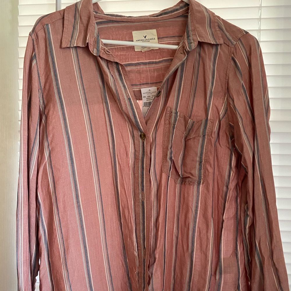 AE button down shirt